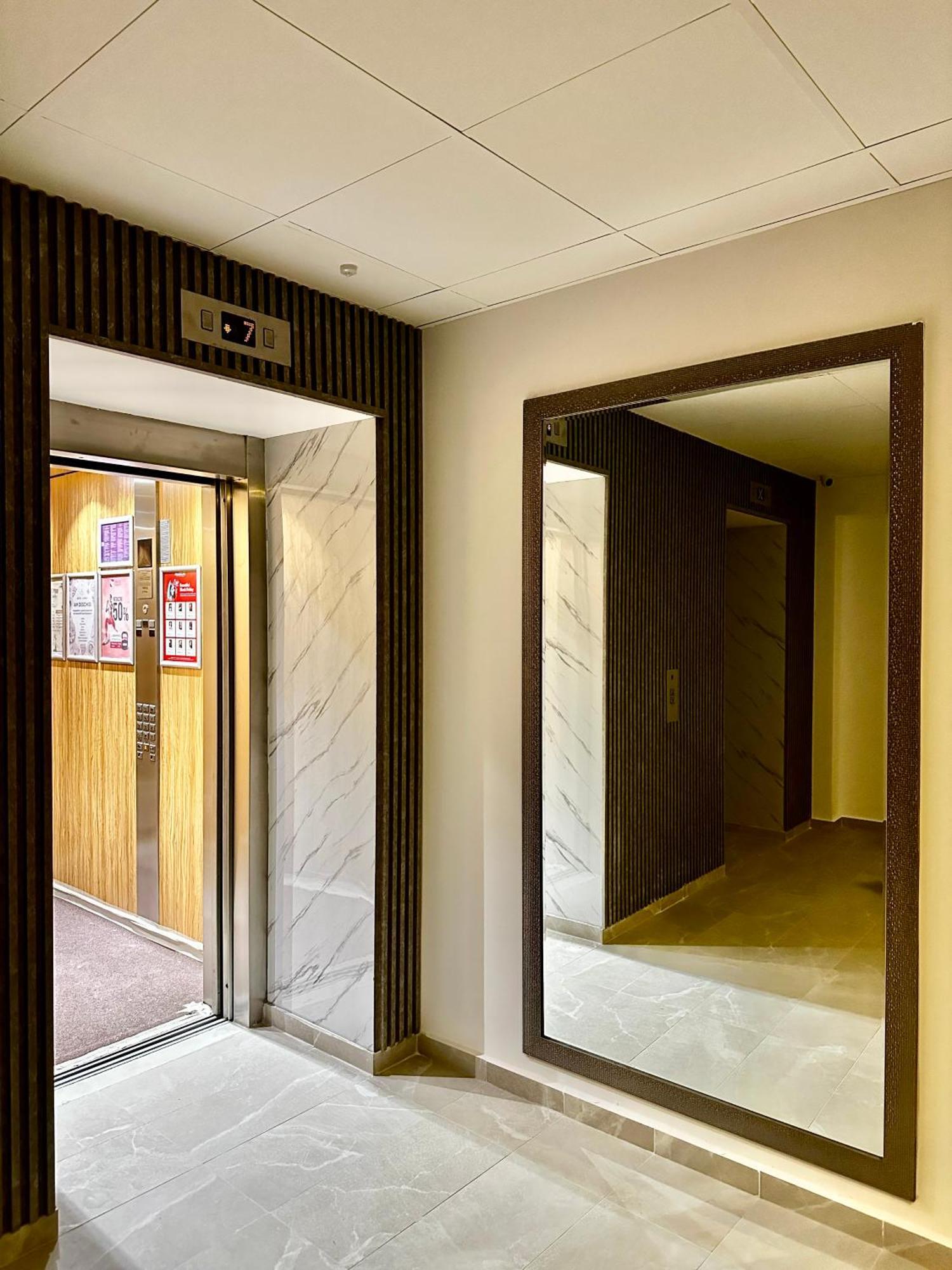 Sudului Aparthotel Bukarest Exteriör bild